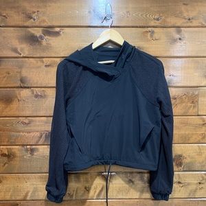 Lululemon Black Mesh Catch a Breeze Pullover